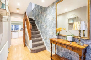 Spacious 3 Bed Home in Kidlington Garden and Parking Access